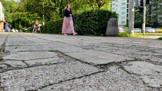 Lublin: Ma być równiej przy Głębokiej. Chodnik do przebudowy