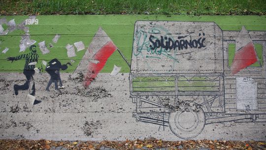 Lublin ma nowy mural, powstał przy Mełgiewskiej. Żuki, honkery, lubliny, lubimy [zdjęcia]