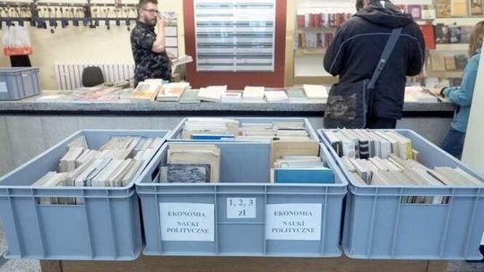 Lublin: Mikołaj na różne sposoby. Kiermasz książek, jazz dla młodych, Zoomikołajki