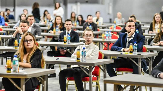 Lublin. Mniej kandydatów na radców prawych niż rok temu [zdjęcia z egzaminu]