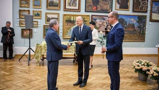 Lublin: Nauczyciele z nagrodami od prezydenta. Każdy dostał po 4200 zł
