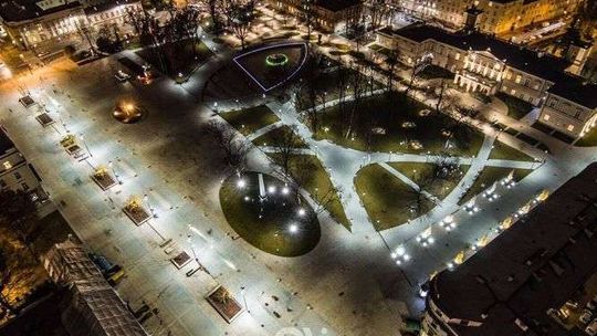 Lublin nocą robi wrażenie. Zdjęcia z drona