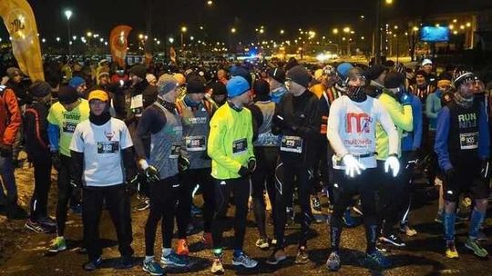 Lublin: Nocna Trzecia Dycha do Maratonu. Pobiegło ponad 1400 osób (zdjęcia)