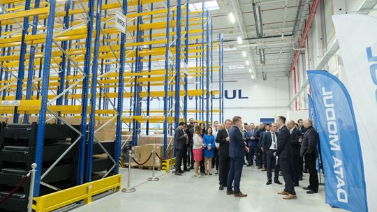 Lublin: Nowa fabryka na Felinie już otwarta. Wyprodukuje wyświetlacze [zdjęcia]