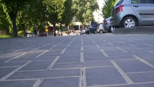 Lublin: Nowe miejsca parkingowe na Kośminku