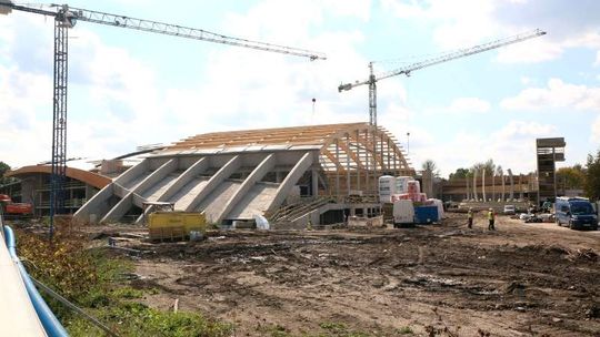 Lublin: Nowy basen będzie droższy, miasto nie zaplanowało ważnych urządzeń