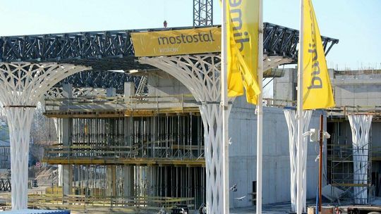 Lublin. Nowy dworzec wpada w poślizg. Możliwy niemal rok opóźnienia