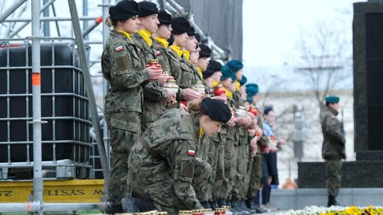 Lublin oddał hołd ofiarom katastrofy smoleńskiej [zdjęcia]