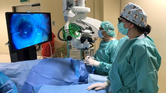 Lublin. Pacjent praktycznie stracił wzrok. Następnego dnia po operacji już widział