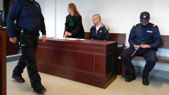 Lublin: Pałką i nożem bił się o byłą żonę. Usłyszał wyrok
