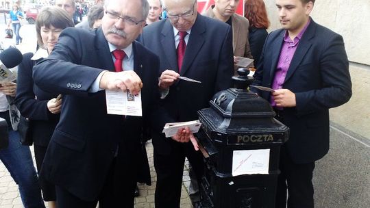 Lublin: PJN wysyła kartki do premiera Tuska