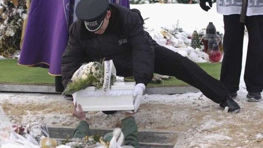 Lublin: Powstała Księga Dzieci Utraconych. Będzie pomnik i zbiorowy grób