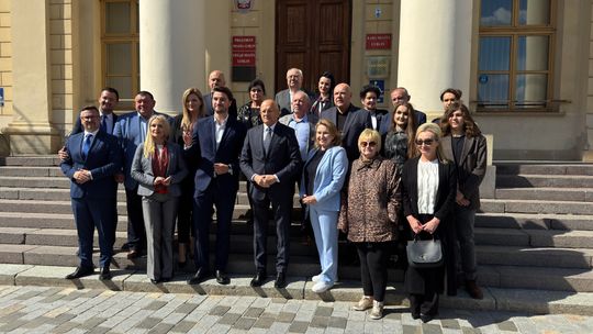 Lublin. Prezydent Żuk i radni z jego klubu z oficjalnym poparciem dla Rafała Trzaskowskiego
