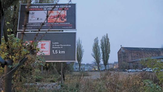 Lublin: Prokuratura sprawdzi antyszczepionkowe banery