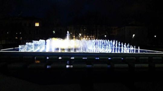 Lublin. Ratusz zapłaci za pokaz na fontannie