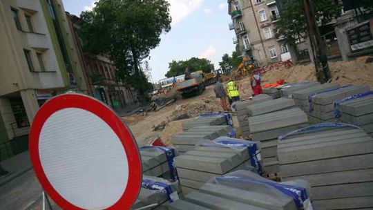 Lublin: Ruch na ul. Lubartowskiej przywrócą za miesiąc