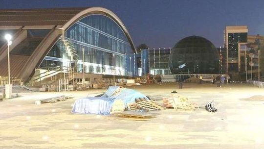 Lublin: Sprawdzali, czy nowy basen świeci