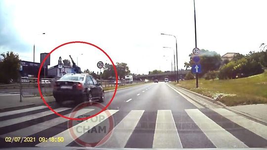 Lublin. Straszny wypadek na pasach. Mężczyzna zmarł w szpitalu