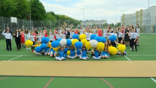 Lublin. Szkoła chwali się nowym boiskiem