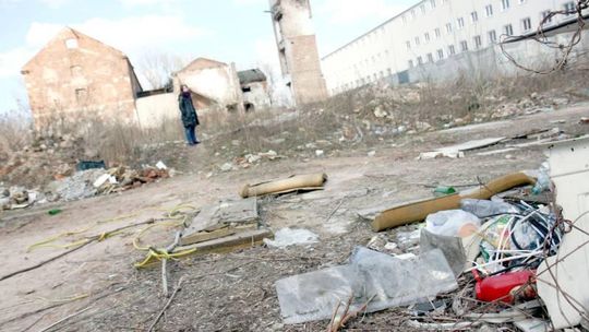 Lublin tonie w śmieciach. Brudy urzędnika z Sejmu