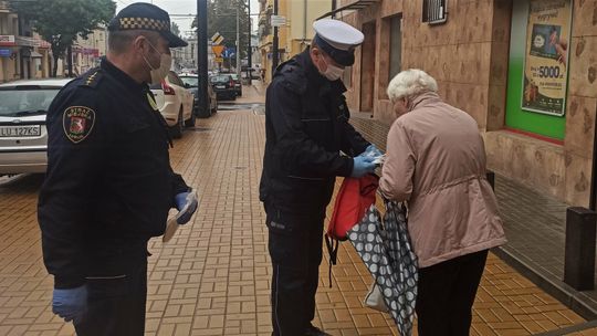 Lublin: W autobusie możesz dostać maseczkę 