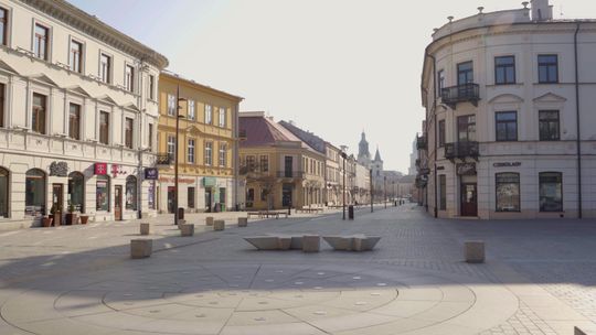 Lublin w czasie pandemii. Na filmie z centrum miasta nie ma ludzi 