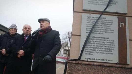 Lublin: W tym miejscu był niemiecki obóz pracy. A wcześniej fabryka samolotów