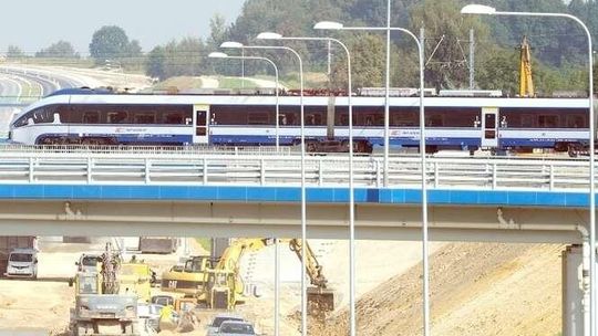 Lublin-Warszawa. Pociągiem pojedziemy dłużej, ale będzie taniej