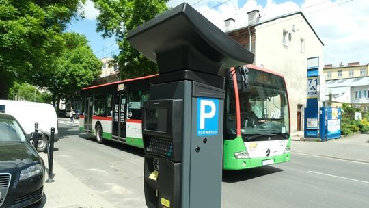 Lublin. Więcej miejsc do parkowania. Płatnych