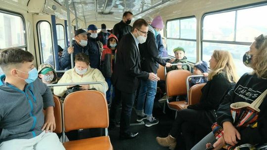 Lublin. Wielu chętnych na miejsce w zabytkowej skodzie