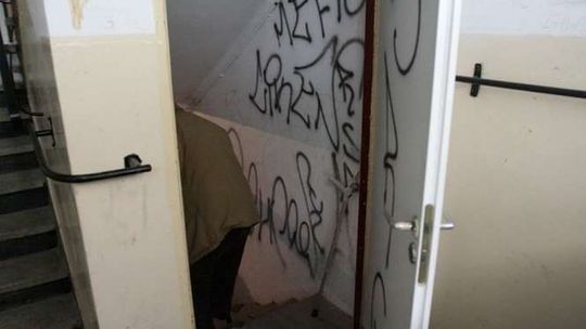 Lublin: Włamał się do piwnic w bloku, w którym miekszał