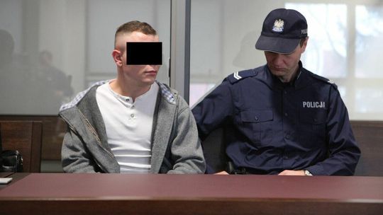 Lublin. Wyrzucił dziewczynę przez okno, bo nie chciała seksu. Prokuratura: to było usiłowanie zabójstwa