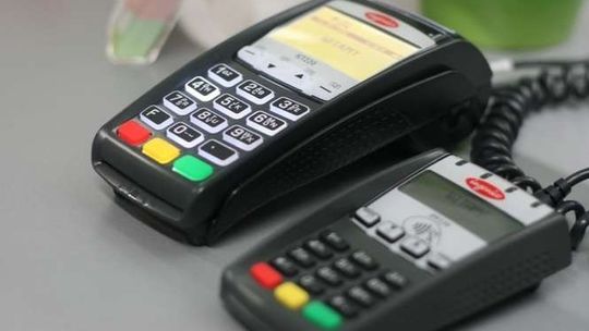 Lublin: Za co w Ratuszu płacili kartą płatniczą? Wykaz transakcji