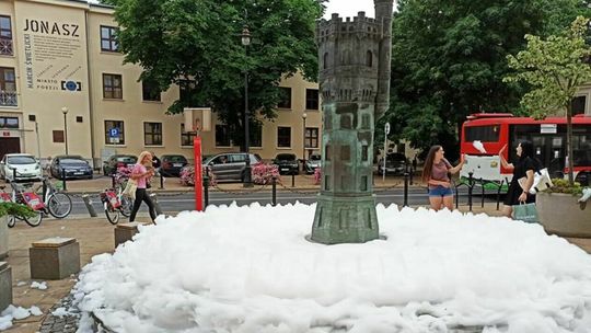 Lublin: Żart z fontanną, który wpienił gołębie i wodociągowców
