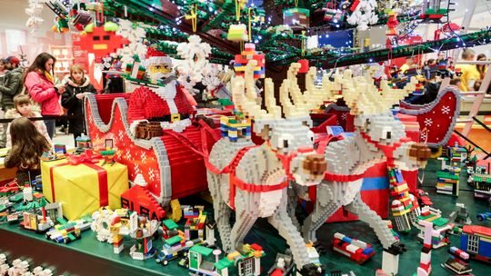 Lublin: Zbudowali choinkę z klocków Lego [zdjęcia]