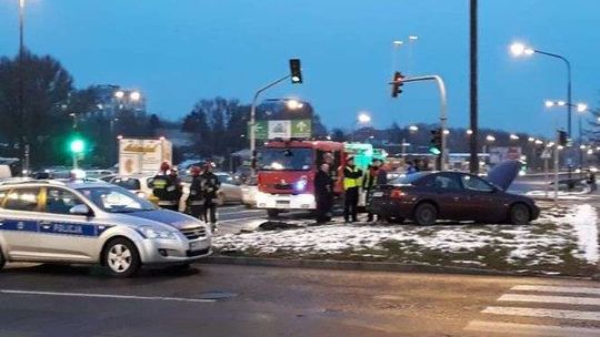 Lublin: Zderzenie aut na ważnym skrzyżowaniu 