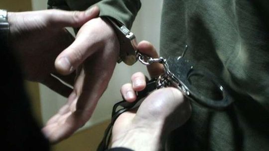 Lublin: Złodziej ukrył się u swojej babci w szafie