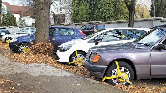 Lublin: Zły nawyk przy parkowaniu zaczął nieźle kosztować. Posypały się mandaty