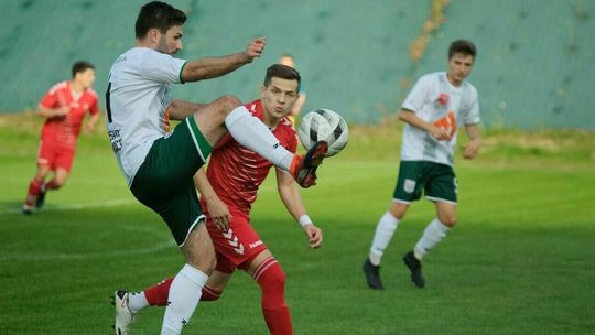 Lublinianka – POM Iskra Piotrowice 4:1. Pięć goli, trzy poprzeczki i dwa karne