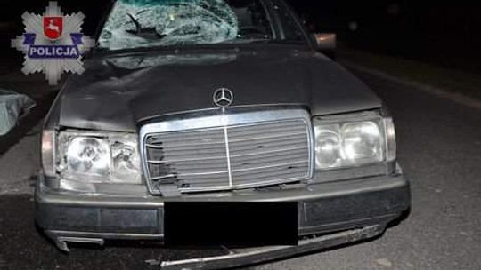 Luchów Dolny: Pieszy zginął po potrąceniu przez mercedesa