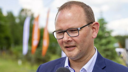 Łuków. Burmistrz zarobi tyle, ile chciała opozycja. "PiS daje tyle, ile musi"