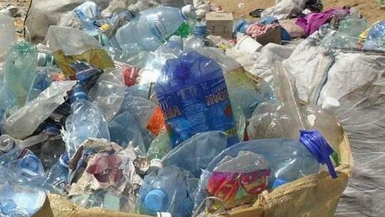 Łuków. Chcą referendum w sprawie śmieci