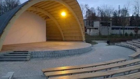 Łuków ma już amfiteatr w parku. Kosztował 480 tys. zł
