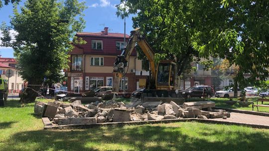 Łuków: Mieszkańcy pytają, gdzie jest pomnik z placu Narutowicza