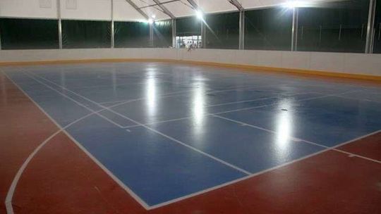 Łuków: Nowe lodowisko już czynne 