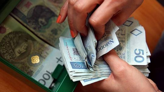 Łuków: oszczędzą na administracji