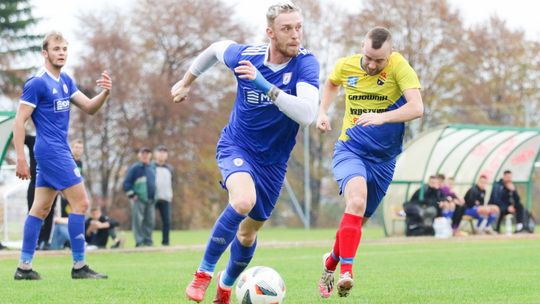 Lutnia Piszczac się nie zatrzymuje. Grała bialska klasa okręgowa