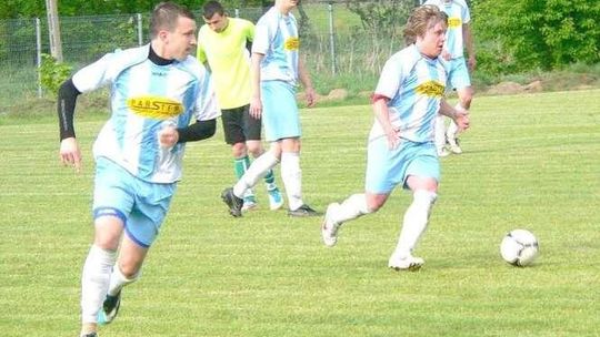 Lutnia Piszczac wygrała w Żabikowie i wraca do IV ligi