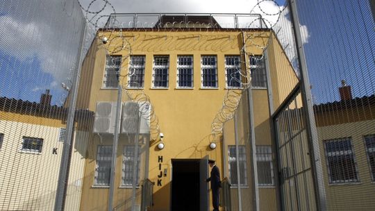 Luźniej w celach. Sądy w województwie lubelskim zwolniły 101 osób