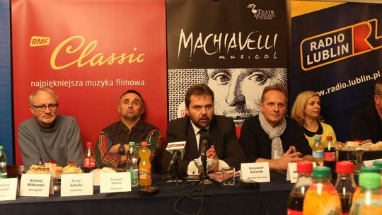 Machiavelli, Wasowski i "spalarnia na Felinie